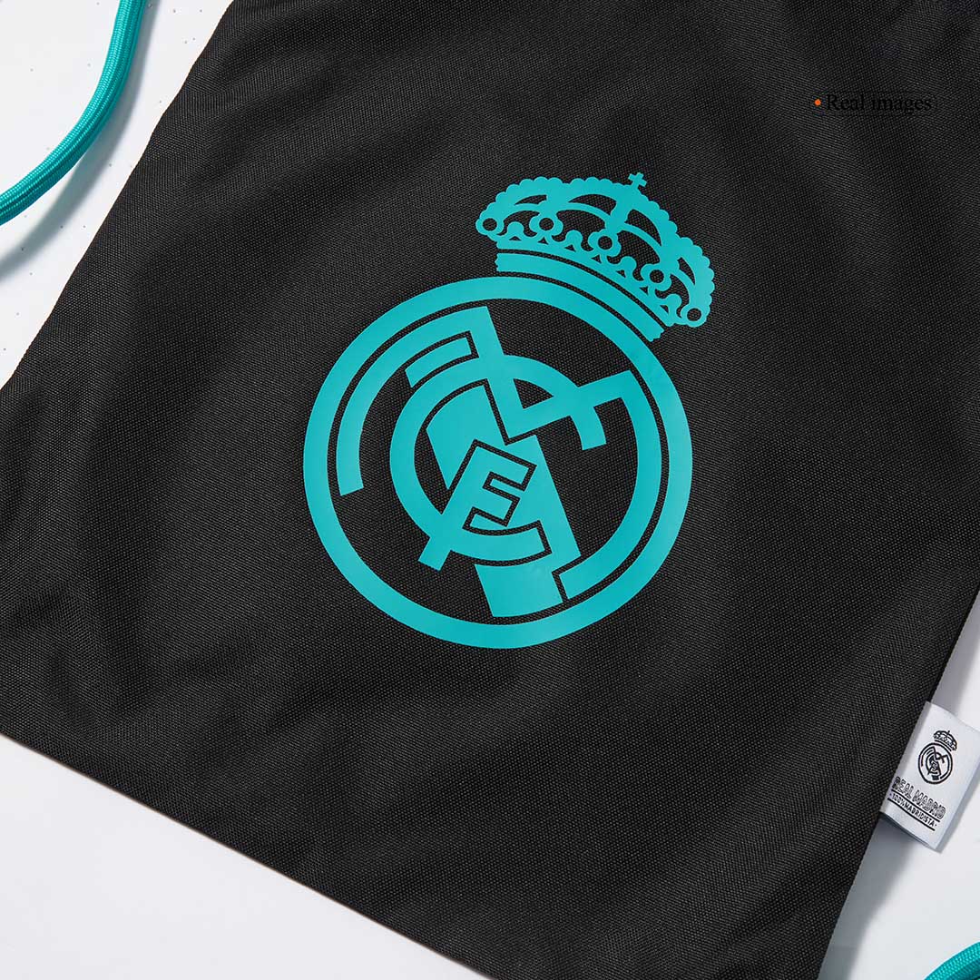 Mochila de gimnasio negra del Real Madrid