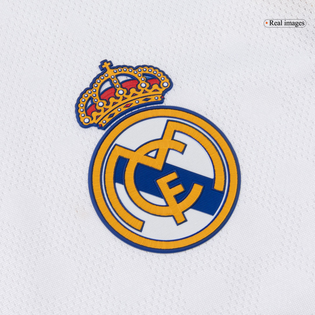 Real Madrid VINI JR. #7 Home Soccer Jersey Authentic 2025/26