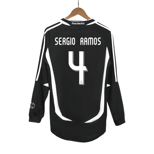Camiseta retro ERGIO RAMOS #4 Real Madrid Camiseta de fútbol retro de visitante 2006/07