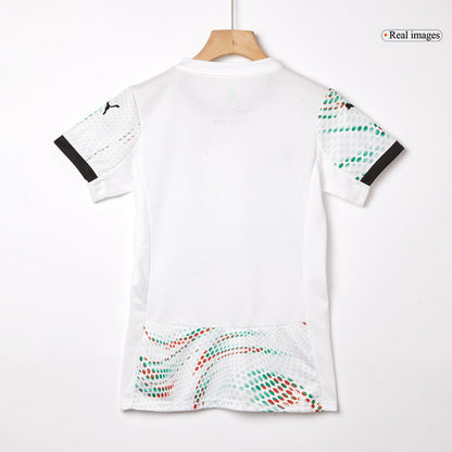 RONALDO #7 Camiseta de fútbol de visitante para mujer de Portugal 2025 Blanco