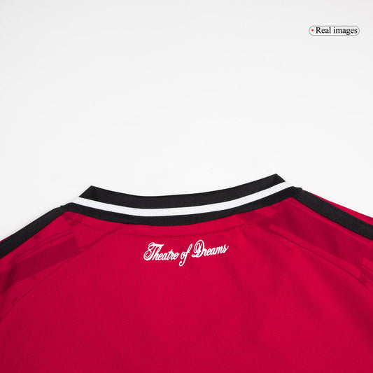 B.FERNANDES #8 Manchester United Dres Doma?i 2025/26