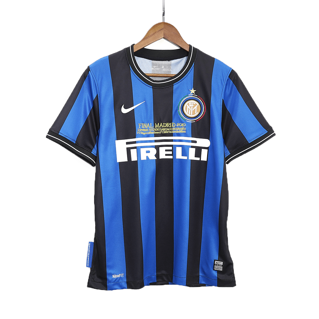 Retro nogometni dres Interja Milan 2009/10, domači - finale Lige prvakov