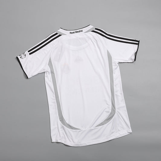 Retro Soccer Jersey Real Madrid Home 2006/07