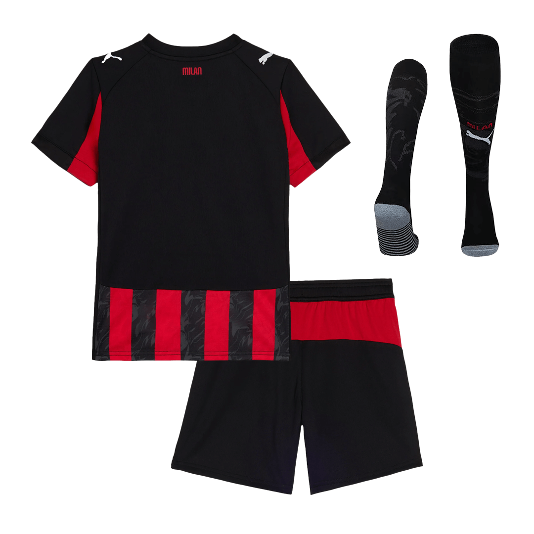 Domači nogometni dresi AC Milan za otroke, celoten komplet 2025/26