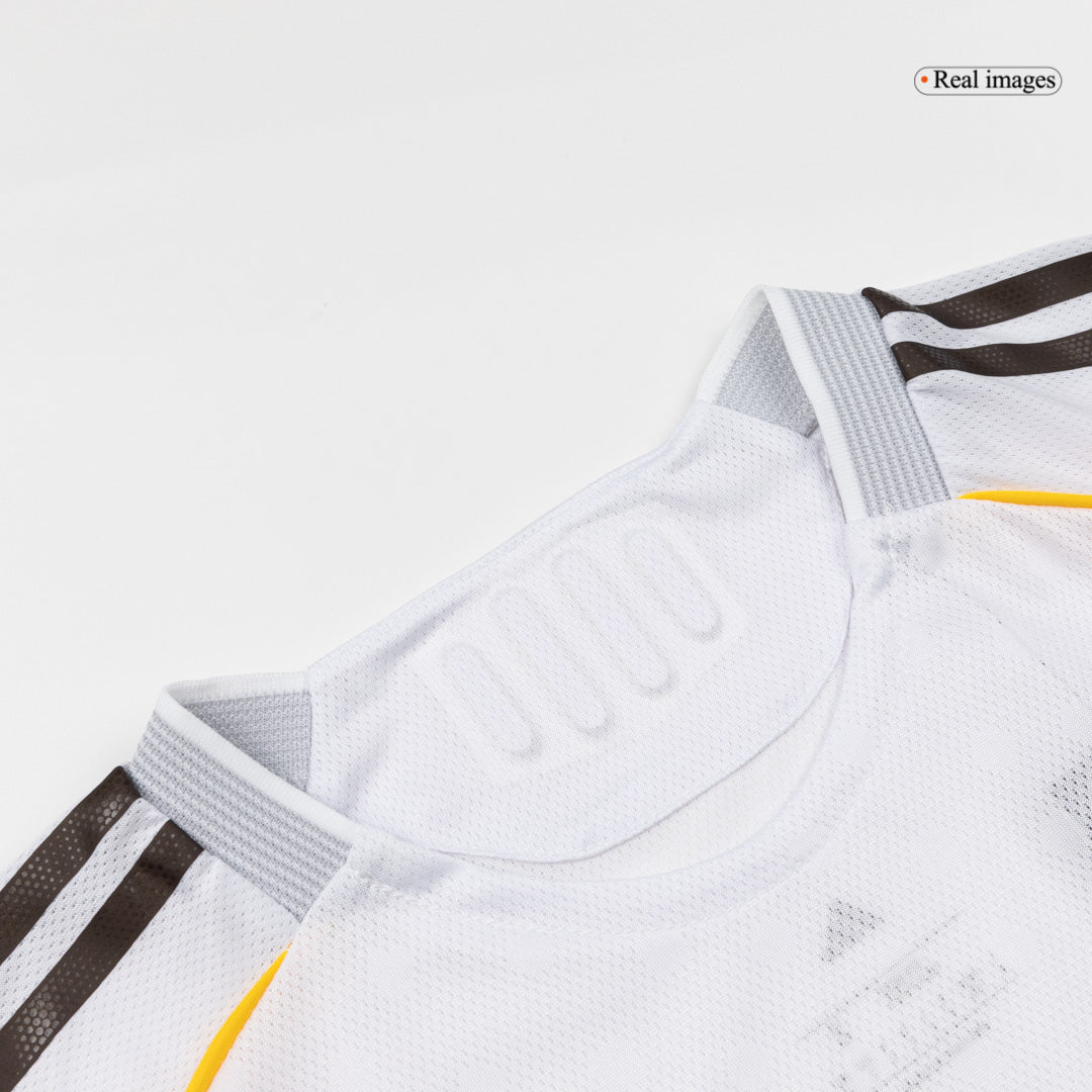 Real Madrid MBAPPÉ #9 Home Soccer Jersey Authentic 2025/26