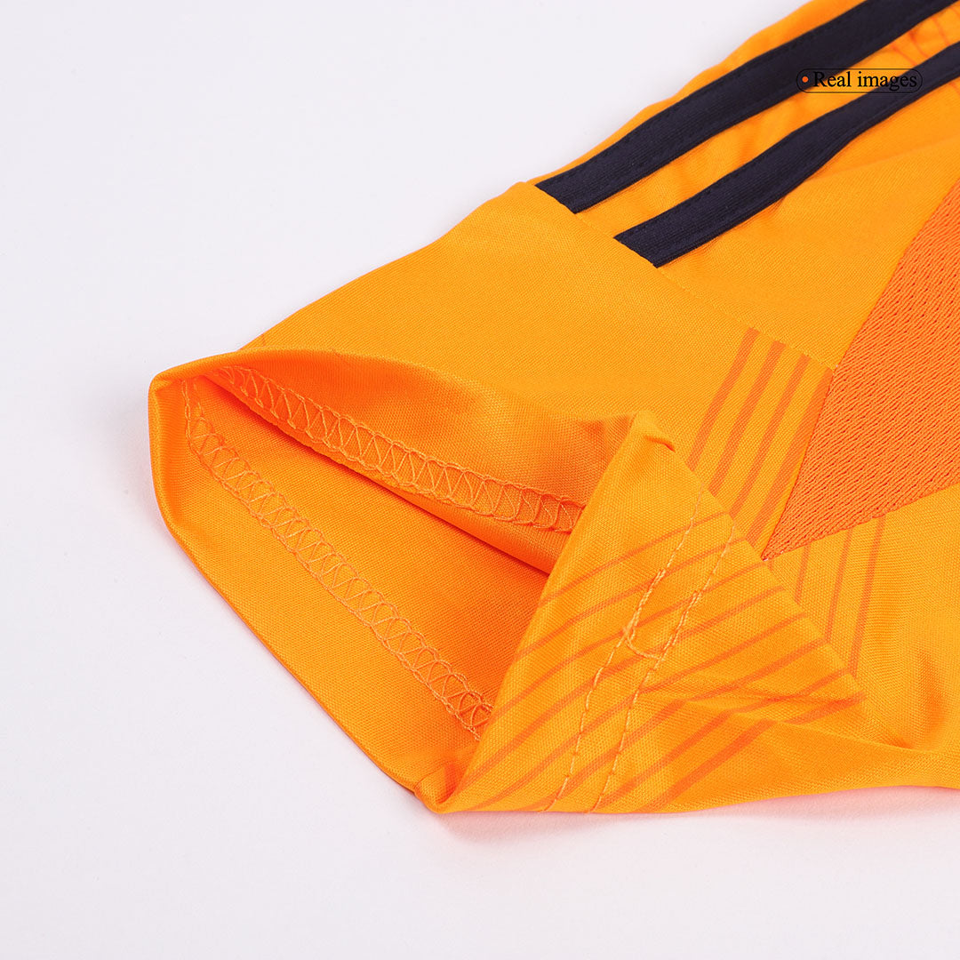 Darilo - Ženski nogometni dres Real Madrid za gostujoče tekme 2024/25